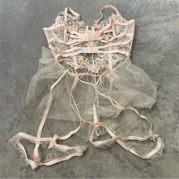 New! for love and lemons mae teddy with garters 10802 - Picture 12 of 14